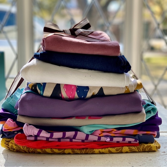 The ultimate capsule wardrobe! girls size 8-lot of 13 pieces NO WHITE PANTS - Picture 4 of 8